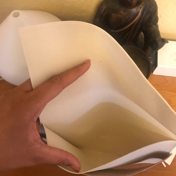 Mini Bio vegan cream and cork clutch - Picture 3 of 3